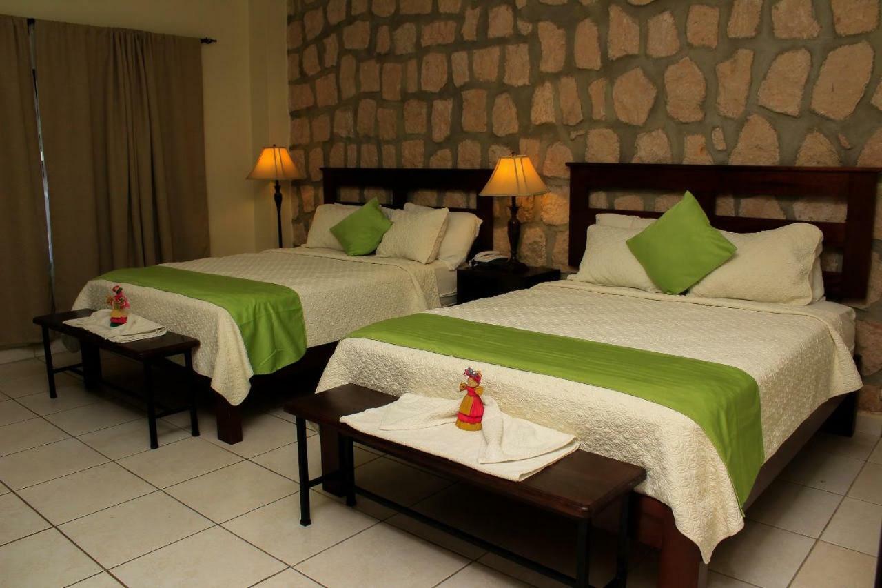 Plaza Magdalena Hotel Copán Esterno foto